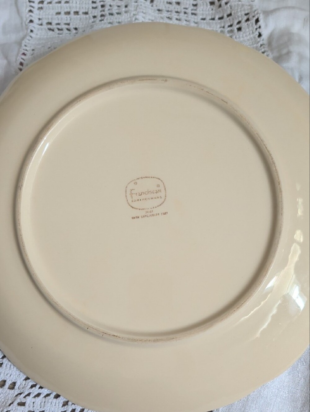 Franciscan Earthenware Large Round Serving Dish - Picture 4 of 4